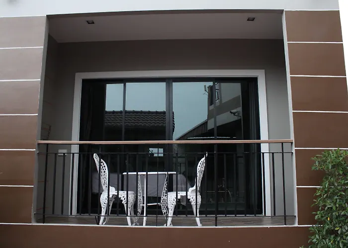 Bee Orchid Pool Villa Ko Lan